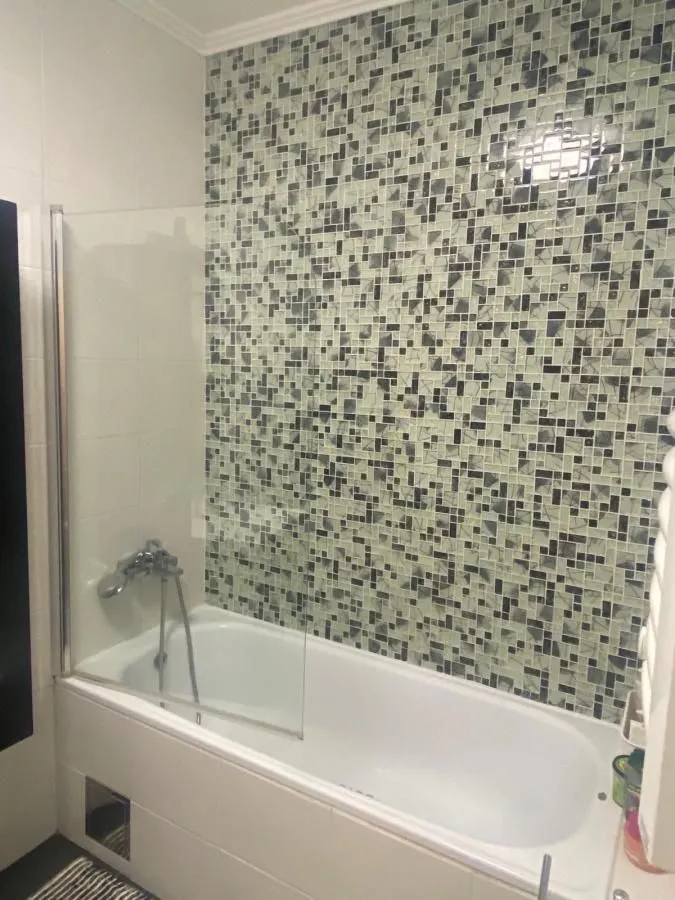Prodaja, četvorosoban stan, 120m², Novo naselje, Novi Sad