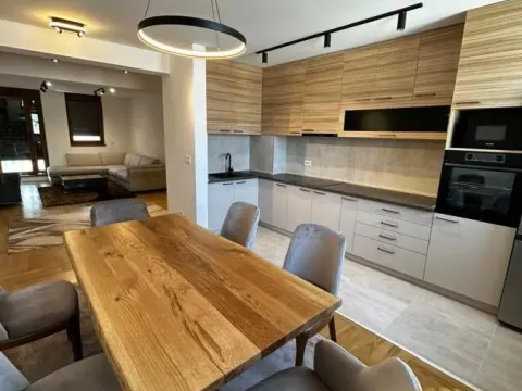 Izdavanje, trosoban stan, 80m², Stari Grad, Beograd - image 7