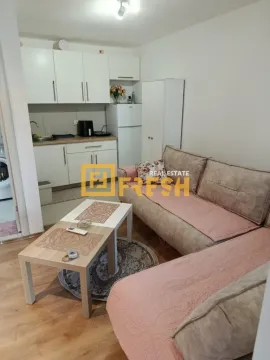 Prodaja, jednosoban stan, 45m², Malo Brdo, Podgorica - image 2