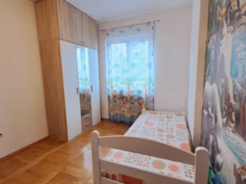 Sale, two bedroom apartment, 79m², Stari Aerodrom, Podgorica - image 7