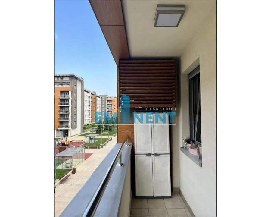 Izdavanje, dvosoban stan, 52m², Novi Beograd Blok 67, Novi Beograd Sve Podlokacije