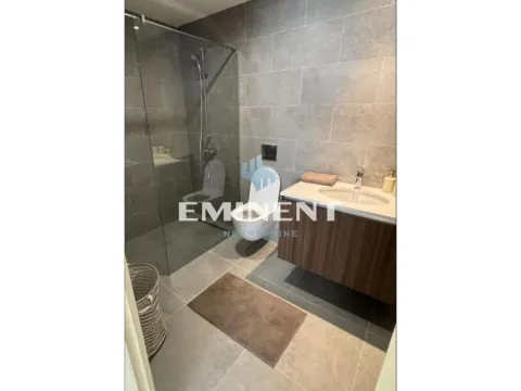 Izdavanje, trosoban stan, 86m², Savski Venac, Beograd - image 10