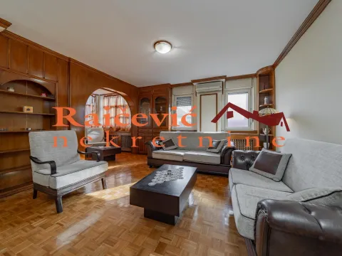 Rent, four bedroom apartment, 104m², Kalenić Pijaca, Vračar Sve Podlokacije - image 2