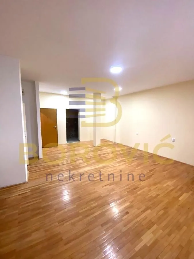 Rent, office space, 60m², Banovo Brdo, Beograd