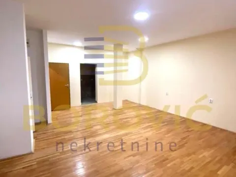 Rent, office space, 60m², Čukarica, Beograd - image 4