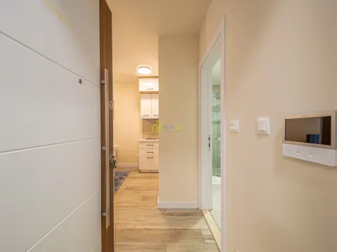 Prodaja, jednosoban stan, 41m², Petrovac, Budva - image 8