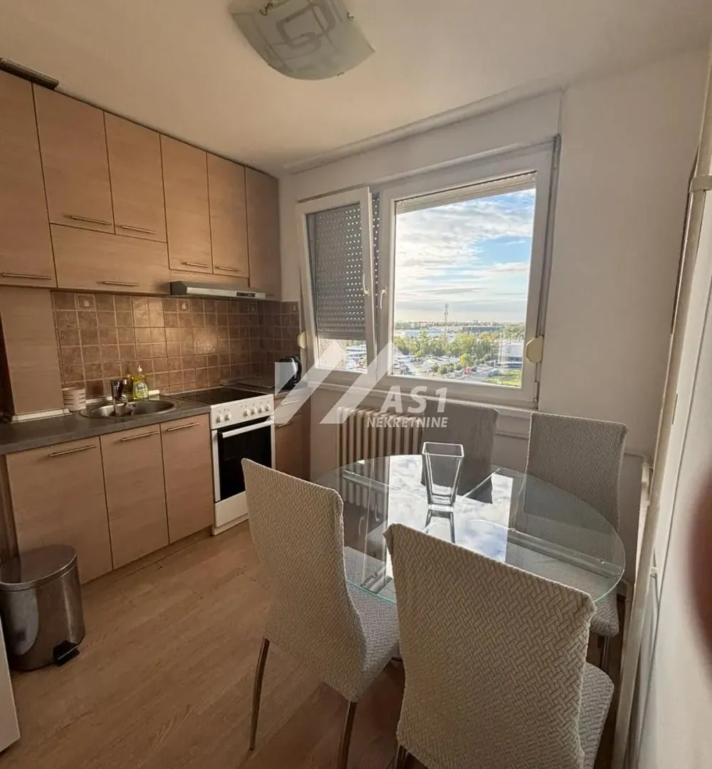 Rent, two bedroom apartment, 40m², Bulevar Oslobodjenja, Novi Sad Sve Podlokacije