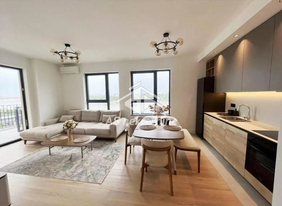 Rent, three bedroom apartment, 80m², Savski Venac, Beograd