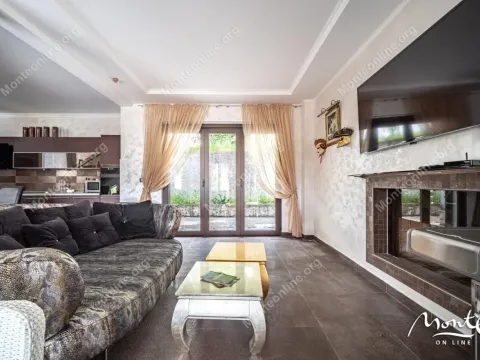 Prodaja, kuća, 188m², Sasovići, Herceg Novi - image 2