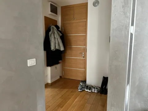 Rent, two bedroom apartment, 66m², Palilula Sve Podlokacije, Beograd - image 5