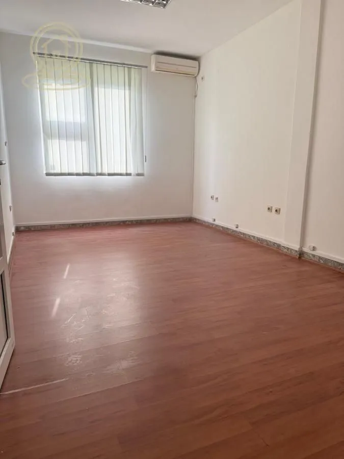 Rent, office space, 90m², Savski Venac, Beograd