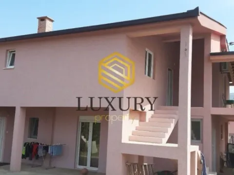 Izdavanje, jednosoban stan, 45m², Zlatica, Podgorica - image 8