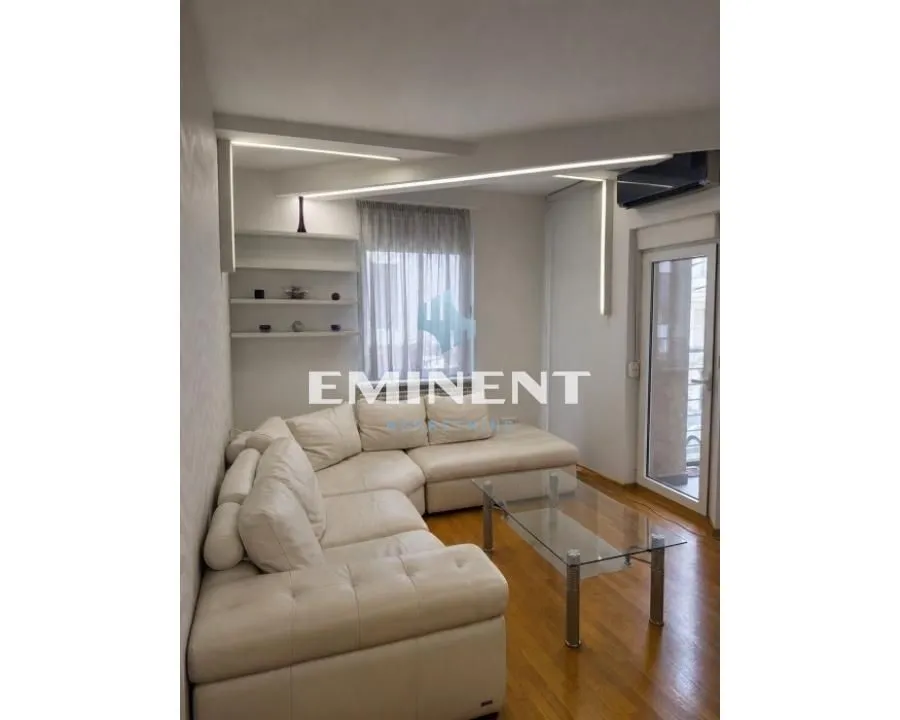 Rent, apartment, 45m², Đeram Pijaca, Beograd