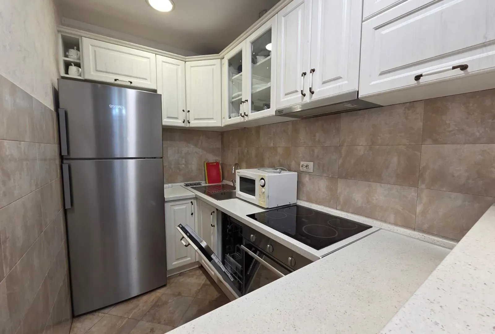 Izdavanje, dvosoban stan, 71m², Preko Morače, Podgorica