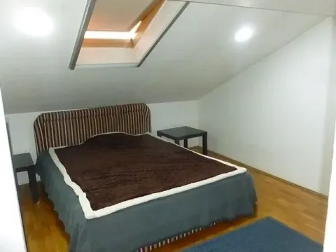 Prodaja, četvorosoban stan, 141m², Lion, Zvezdara Sve Podlokacije - image 2