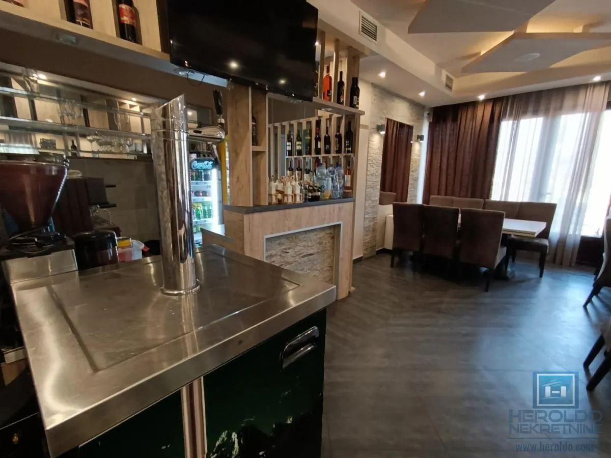 Sale, office space, 300m², Centar, Jagodina