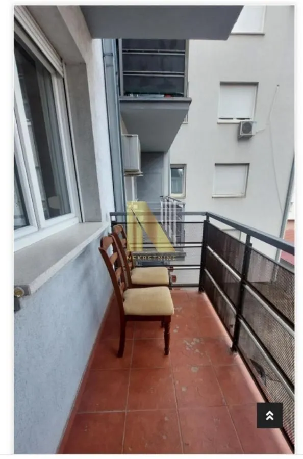 Izdavanje, jednosoban stan, 37m², Bulevar Oslobodjenja, Novi Sad Sve Podlokacije