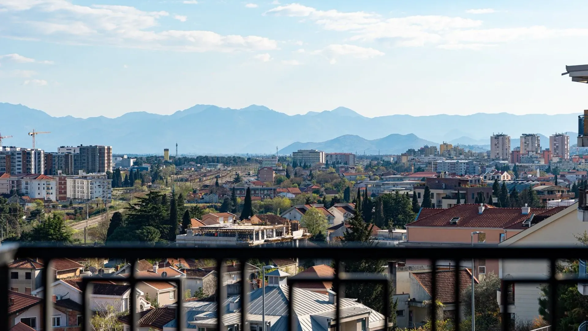 Prodaja, dvosoban stan, 117m², Gorica C, Podgorica