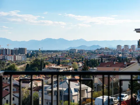 Prodaja, dvosoban stan, 117m², Gorica C, Podgorica - image 18