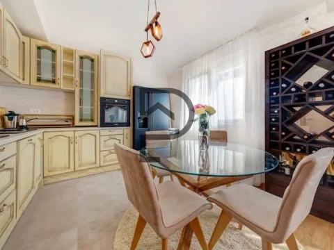 Izdavanje, stan, 70m², Pobrežje, Podgorica - image 8