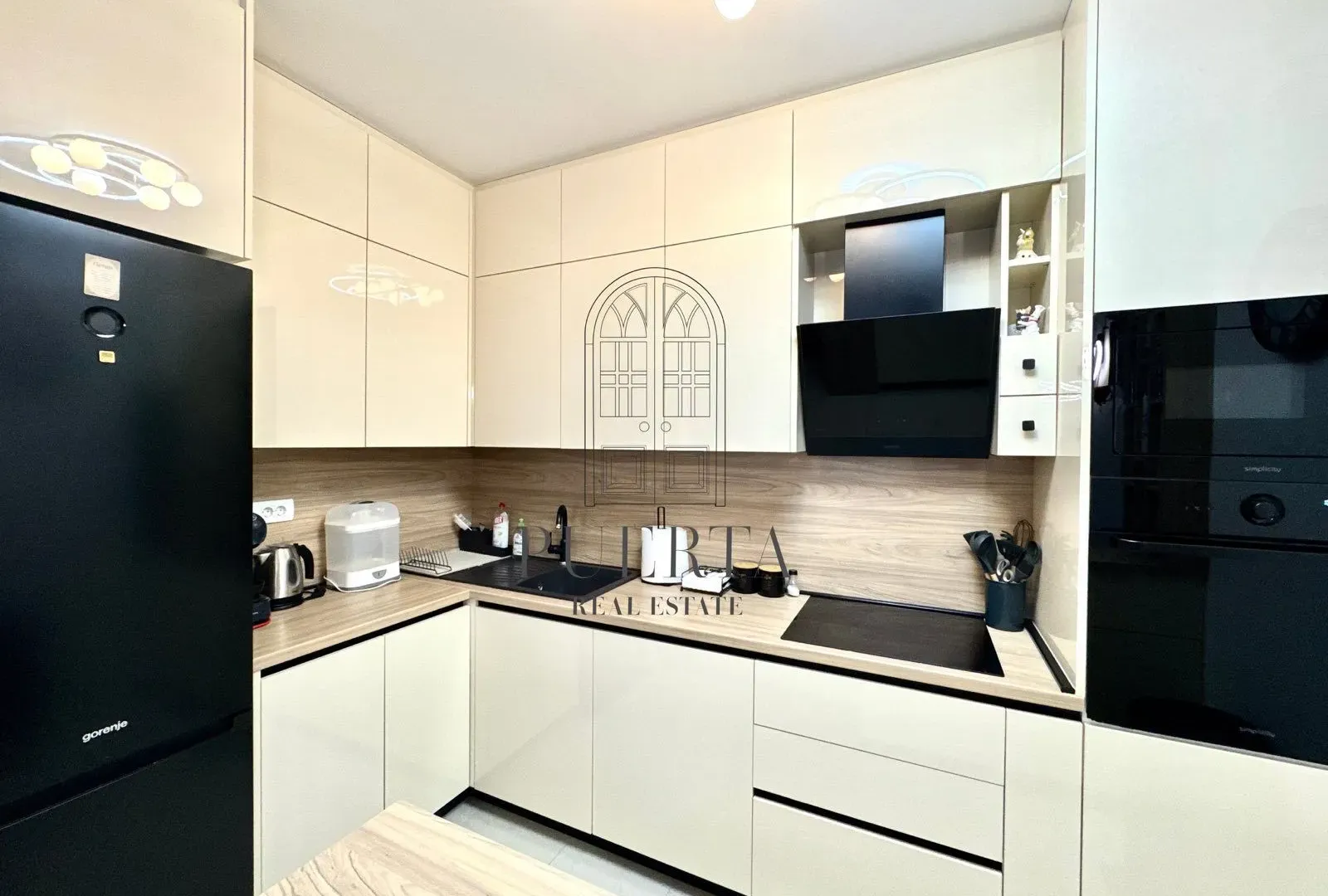 Rent, two bedroom apartment, 69m², Master Kvart, Podgorica