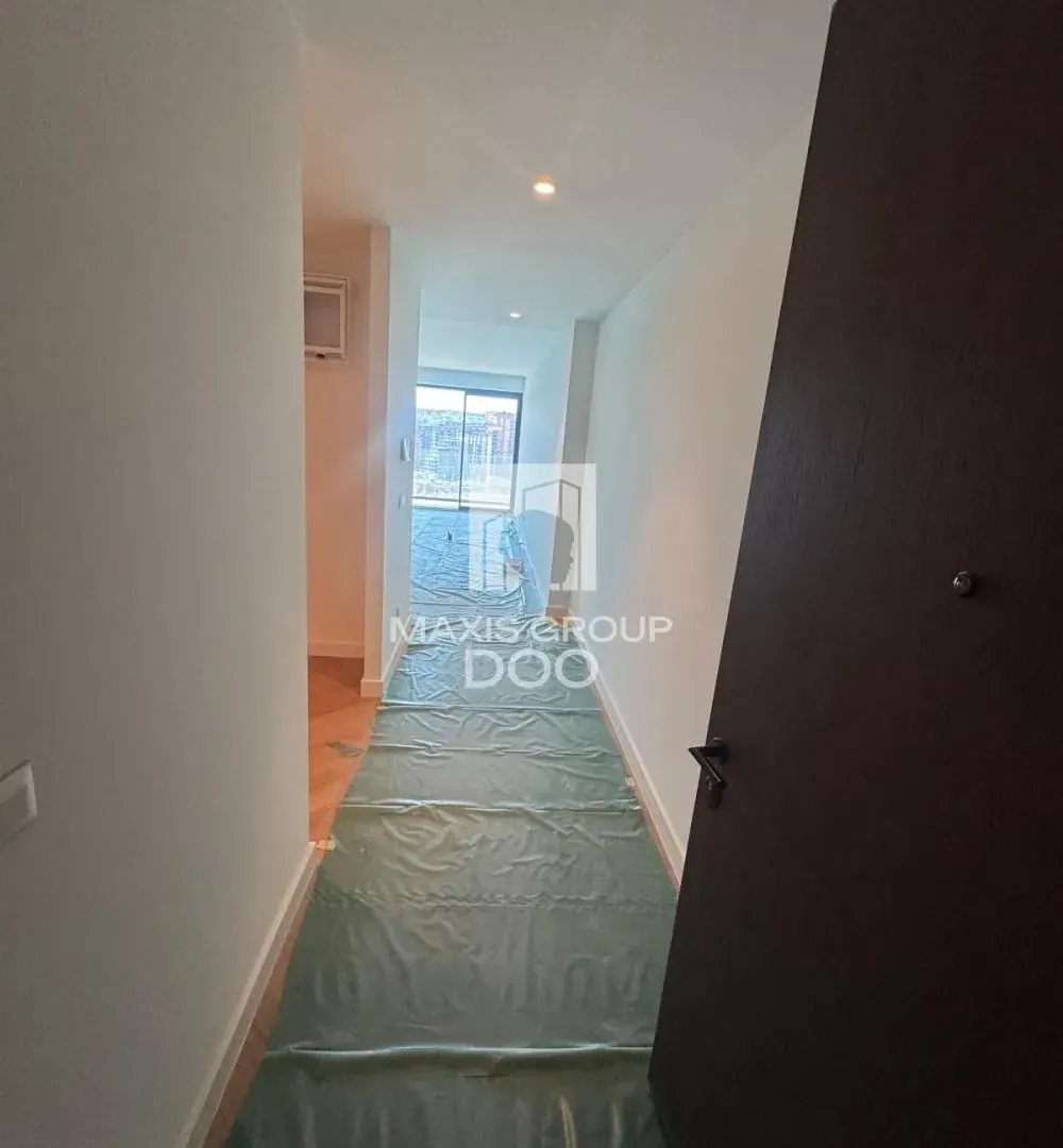Prodaja, dvosoban stan, 82m², Savski Venac, Beograd