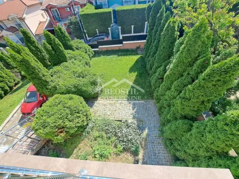 Prodaja, kuća, 227m², Zvezdarska Šuma, Zvezdara Sve Podlokacije - image 11