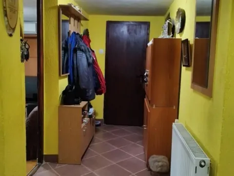 Prodaja, trosoban stan, 77m², Pijaca, Jagodina - image 15