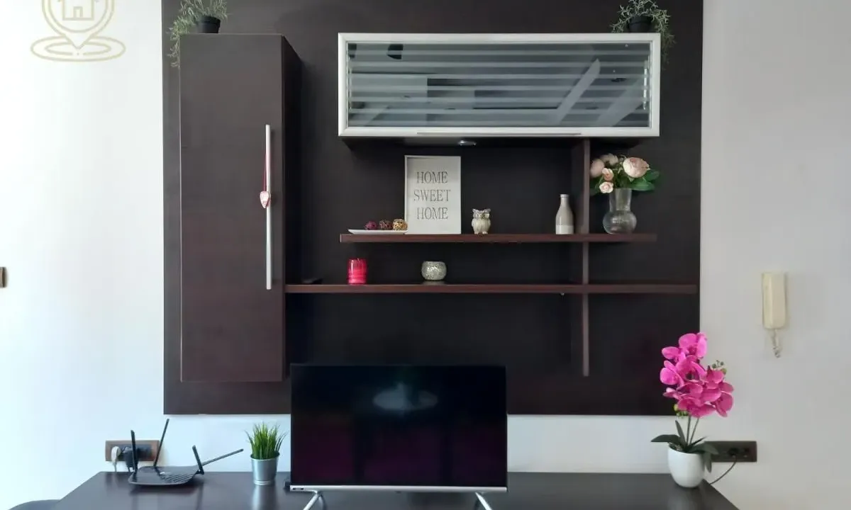 Izdavanje, jednosoban stan, 46m², Bulevar Oslobodjenja, Novi Sad Sve Podlokacije