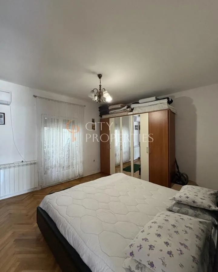 Prodaja, kuća, 178m², Stari Aerodrom, Podgorica