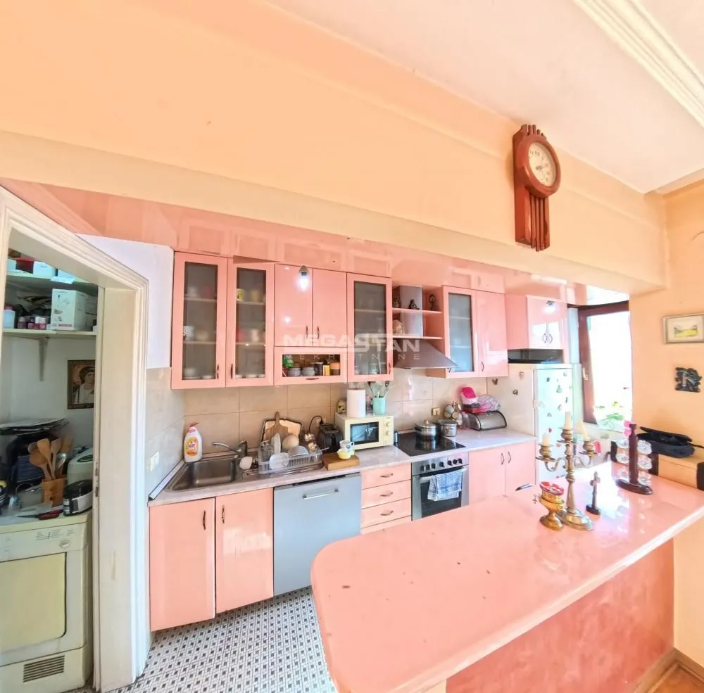 Sale, four bedroom apartment, 101m², Vukov Spomenik, Zvezdara Sve Podlokacije