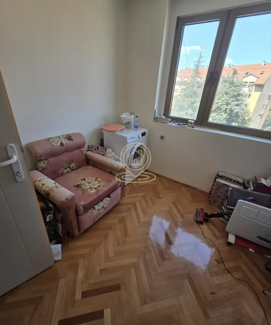 Prodaja, trosoban stan, 75m², Medijana, Niš