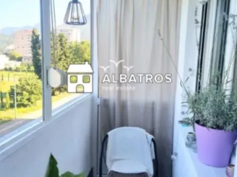 Sale, one bedroom apartment, 51m², Centar, Bar - image 11