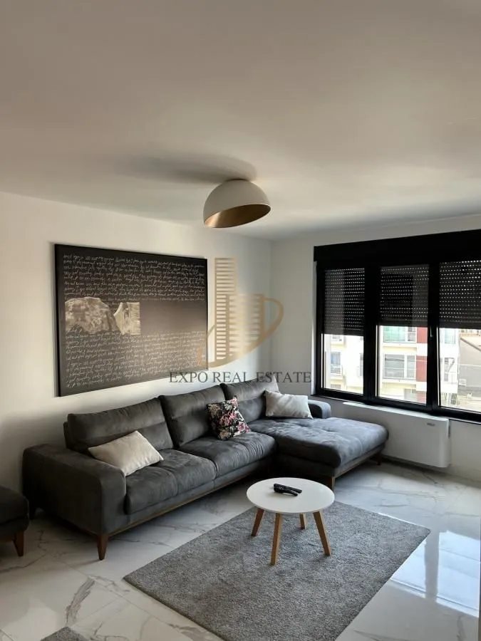 Prodaja, trosoban stan, 85m², Crveni Krst, Beograd