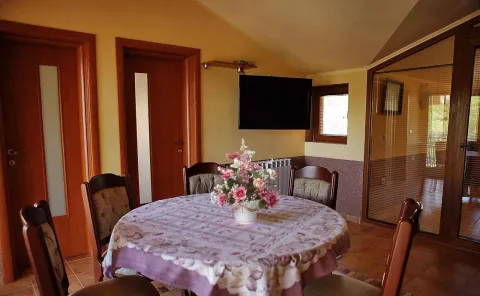 Prodaja, kuća, 350m², Krimovica, Kotor - image 11