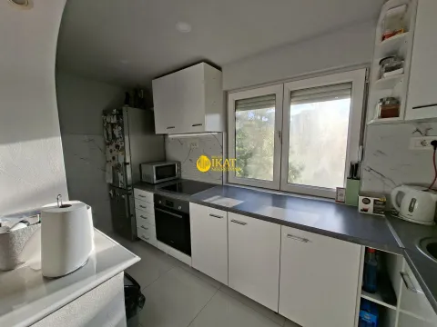 Sale, three bedroom apartment, 90m², Voždovac Sve Podlokacije, Beograd - image 9