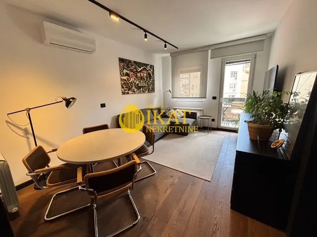Rent, one bedroom apartment, 38m², Južni Bulevar, Vračar Sve Podlokacije