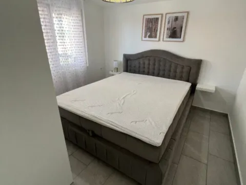 Izdavanje, stan, 70m², Dobre Vode, Bar - image 11