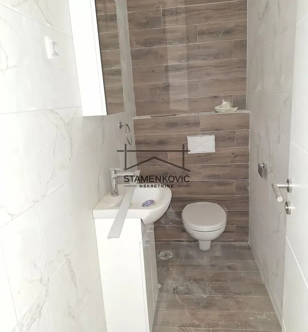 Prodaja, trosoban stan, 84m², Klisa, Novi Sad Sve Podlokacije