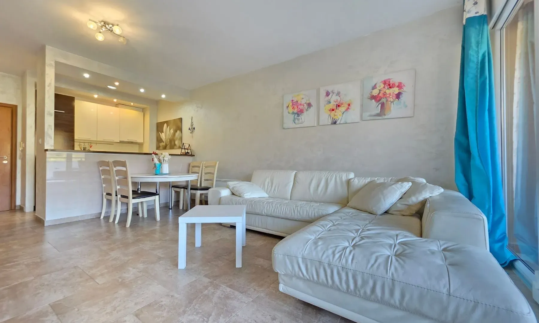 Sale, two bedroom apartment, 68m², Bečići, Budva