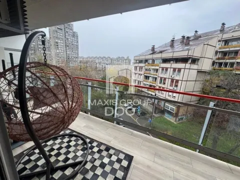 Izdavanje, četvorosoban stan, 150m², Novi Beograd Sve Podlokacije, Beograd - image 8