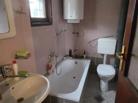 Prodaja, kuća, 155m², Ledinci, Petrovaradin - image 16