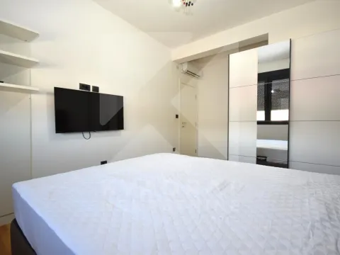 Izdavanje, trosoban stan, 130m², Dalmatinska ulica, Podgorica - image 10