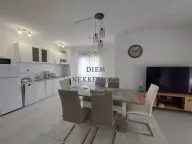 Rent, two bedroom apartment, 85m², Dobrota, Kotor - image 13