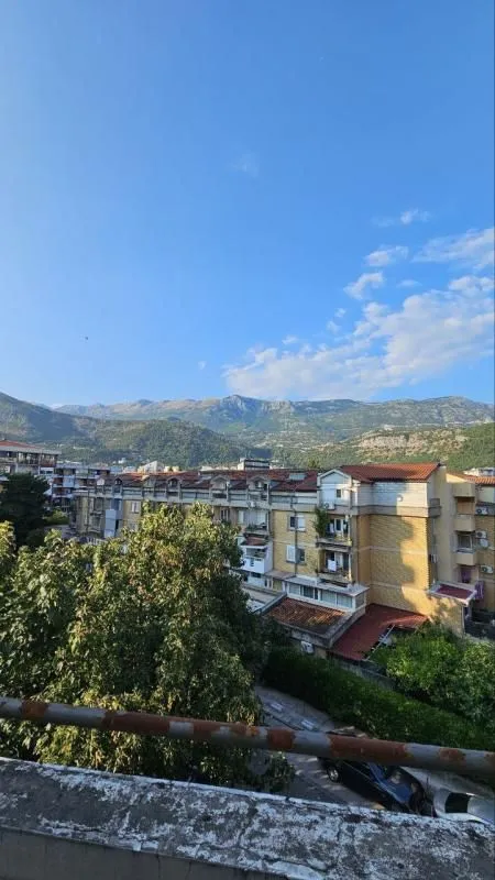 Prodaja, dvosoban stan, 70m², Budva, Crna Gora