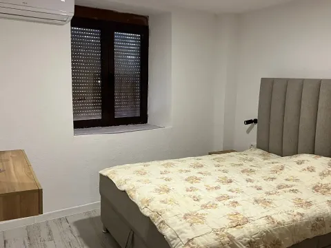 Rent, one bedroom apartment, 42m², Stara Varoš, Podgorica - image 5