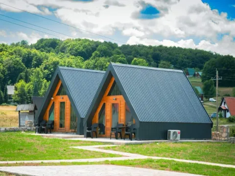 Prodaja, kuća, 147m², Centar, Žabljak - image 1