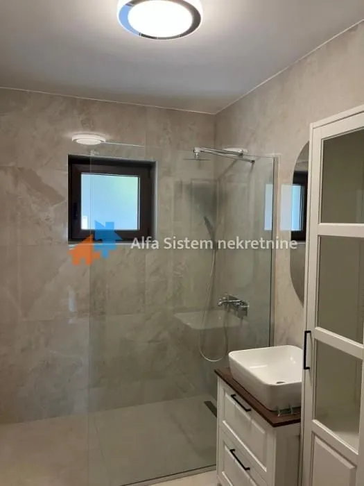 Izdavanje, kuća, 250m², Višnjička Banja, Palilula Sve Podlokacije