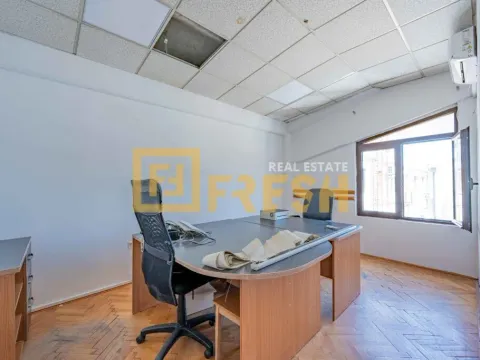 Sale, office space, 106m², Stari Aerodrom, Podgorica - image 5