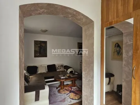 Prodaja, kuća, 64m², Slavujev Venac, Zvezdara Sve Podlokacije - image 3